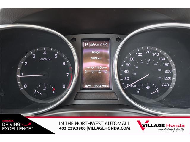 2017 Hyundai Santa Fe Sport 2.0T Ultimate (Stk: TVW8996A) in Calgary - Image 16 of 31