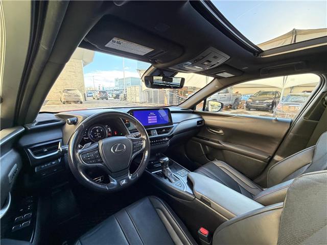 2023 Lexus UX 250h Base (Stk: 260412A) in Calgary - Image 7 of 19