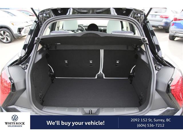 2025 MINI 5 Door Cooper C (Stk: ST042886A) in Vancouver - Image 6 of 13