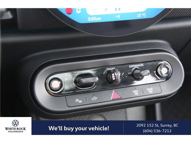 2025 MINI 5 Door Cooper C (Stk: ST042886A) in Vancouver - Image 12 of 13