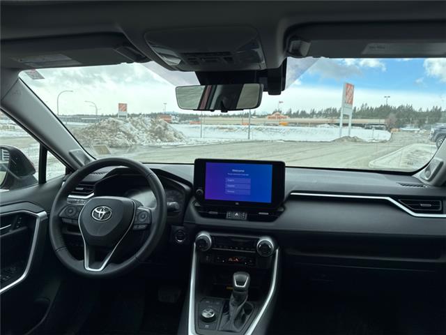 2023 Toyota RAV4 Hybrid Limited (Stk: W170672M) in Cranbrook - Image 10 of 21