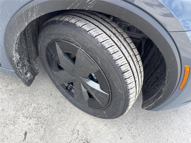 2026 Toyota Prius Plug-In Hybrid SE (Stk: 3070586) in Cranbrook - Image 19 of 19