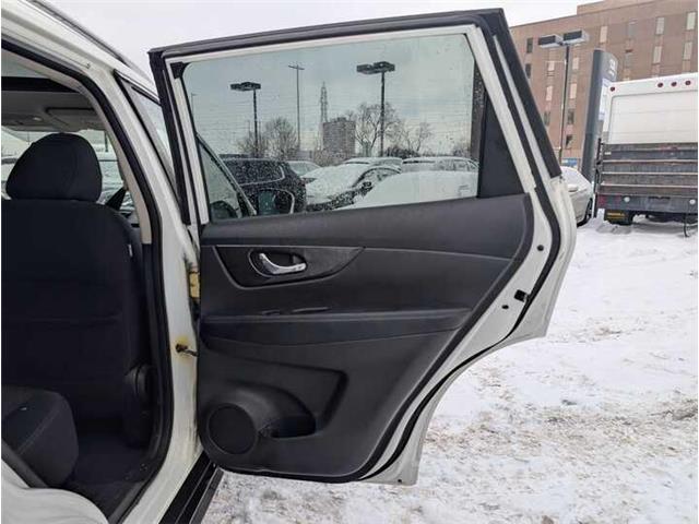 2018 Nissan Rogue  (Stk: 251605) in Ottawa Central - Image 13 of 34