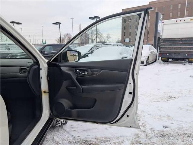 2018 Nissan Rogue  (Stk: 251605) in Ottawa Central - Image 15 of 34