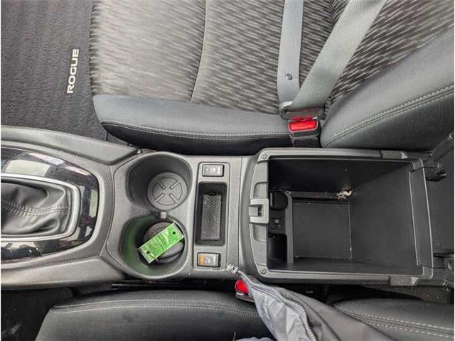 2018 Nissan Rogue  (Stk: 251605) in Ottawa Central - Image 25 of 34