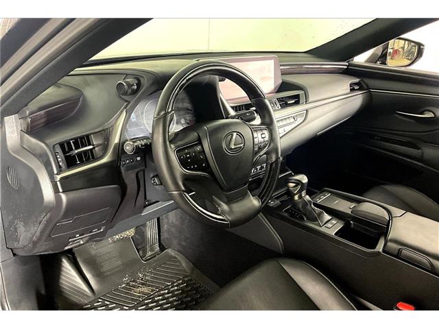 2021 Lexus ES 300h Base (Stk: X2517A) in London - Image 13 of 35 2021 Lexus ES 300h Base (Stk: X2517A) in London - Image 13 of 35