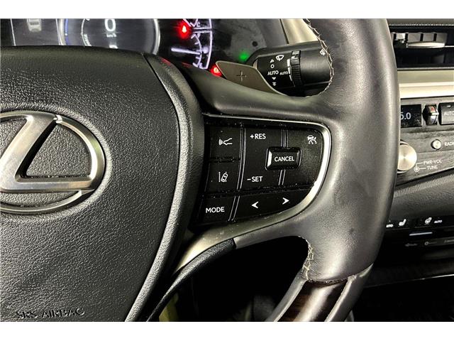 2021 Lexus ES 300h Base (Stk: X2517A) in London - Image 21 of 35 2021 Lexus ES 300h Base (Stk: X2517A) in London - Image 21 of 35