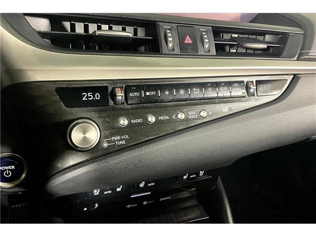 2021 Lexus ES 300h Base (Stk: X2517A) in London - Image 24 of 35 2021 Lexus ES 300h Base (Stk: X2517A) in London - Image 24 of 35