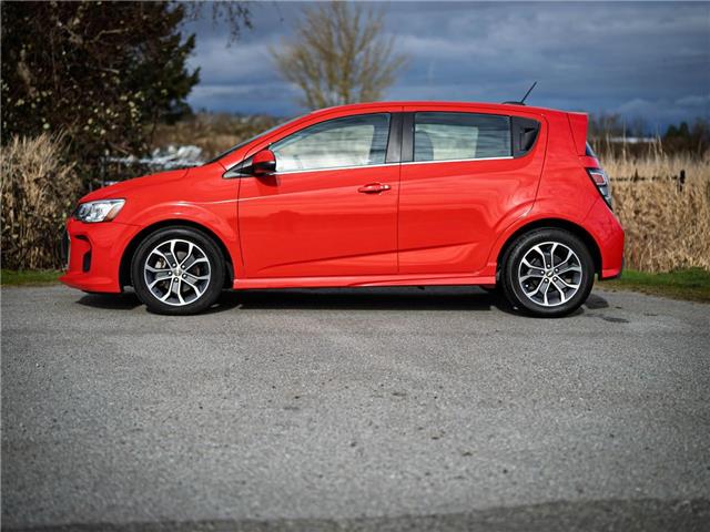 2017 Chevrolet Sonic LT Auto (Stk: RA19861BA) in Surrey - Image 3 of 19