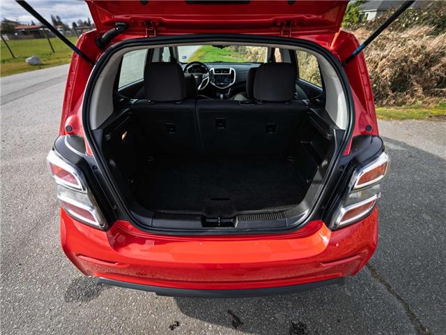 2017 Chevrolet Sonic LT Auto (Stk: RA19861BA) in Surrey - Image 19 of 19