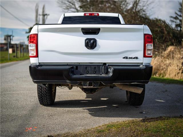 2023 RAM 3500 Tradesman (Stk: 30900) in Surrey - Image 5 of 19