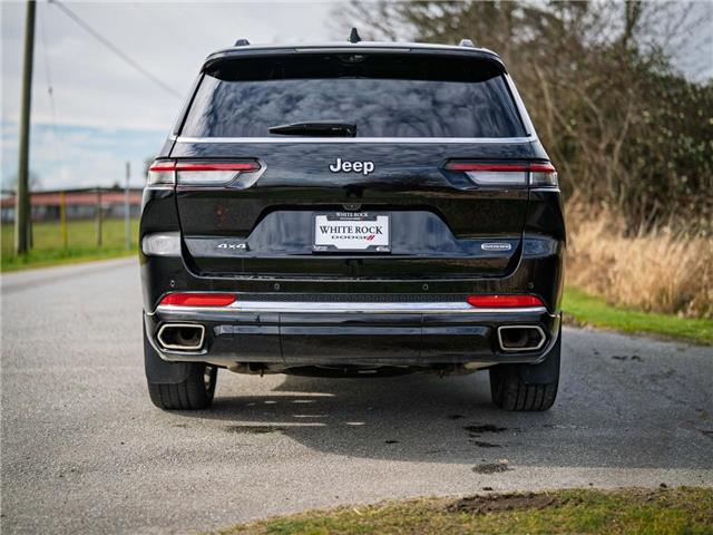 2023 Jeep Grand Cherokee L Overland (Stk: 30870) in Surrey - Image 5 of 24