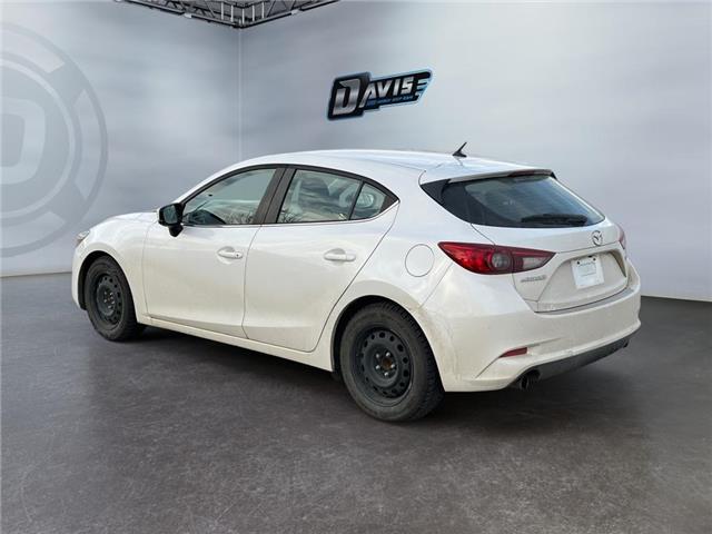 2017 Mazda Mazda3 Sport GS (Stk: 41206) in Lethbridge - Image 3 of 14 2017 Mazda Mazda3 Sport GS (Stk: 41206) in Lethbridge - Image 3 of 14