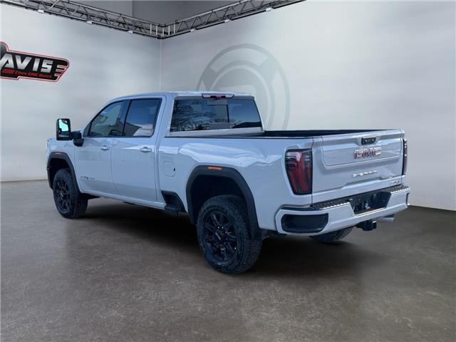 2026 GMC Sierra 3500HD AT4 (Stk: 380478) in Claresholm - Image 3 of 15
