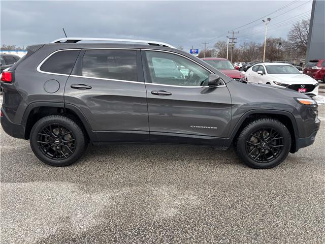 2016 Jeep Cherokee Limited (Stk: M6080) in Sarnia - Image 4 of 37