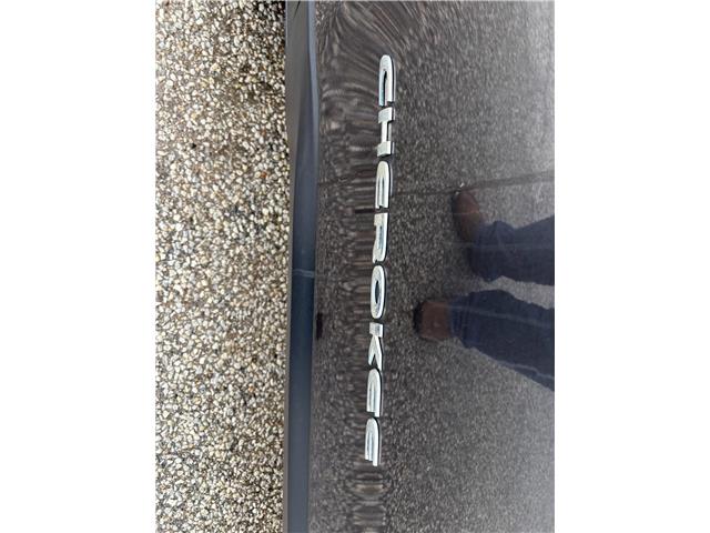 2016 Jeep Cherokee Limited (Stk: M6080) in Sarnia - Image 16 of 37