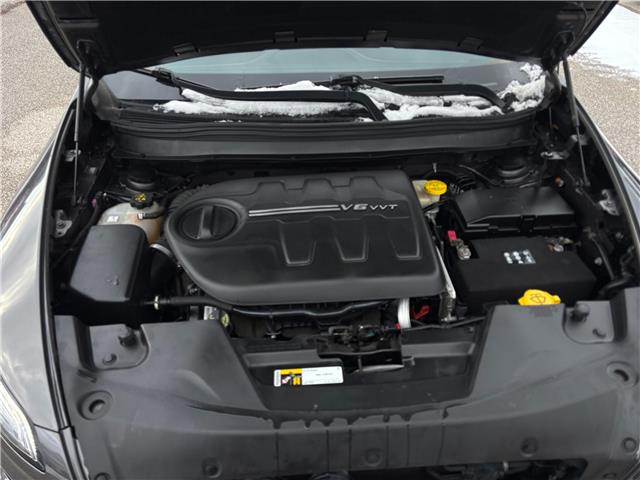 2016 Jeep Cherokee Limited (Stk: M6080) in Sarnia - Image 17 of 37