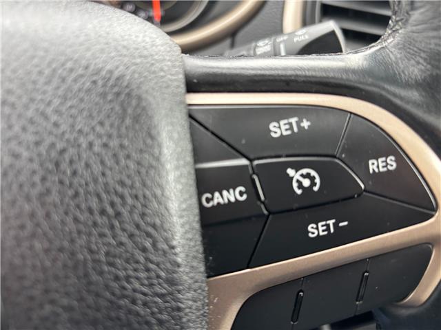 2016 Jeep Cherokee Limited (Stk: M6080) in Sarnia - Image 32 of 37