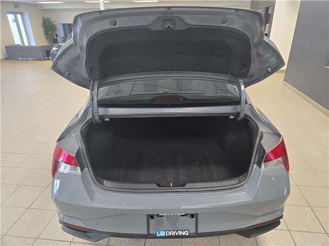 2022 Hyundai Elantra Preferred (Stk: 22HE64117) in Winnipeg - Image 7 of 24