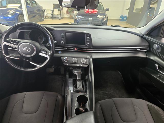 2022 Hyundai Elantra Preferred (Stk: 22HE64117) in Winnipeg - Image 13 of 24