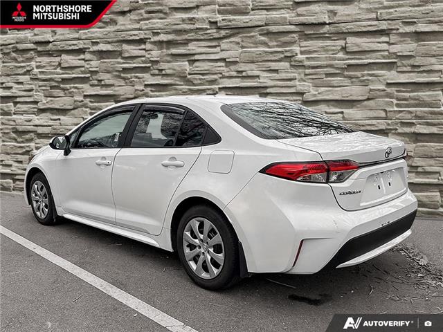 2022 Toyota Corolla LE (Stk: 328491) in North Vancouver - Image 4 of 23