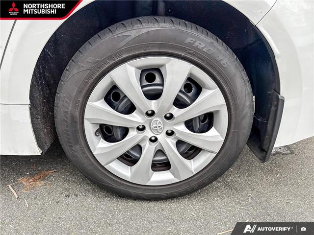 2022 Toyota Corolla LE (Stk: 328491) in North Vancouver - Image 6 of 23