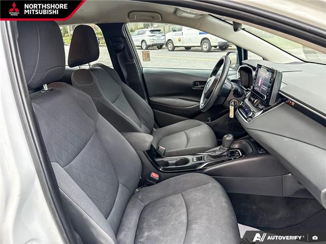 2022 Toyota Corolla LE (Stk: 328491) in North Vancouver - Image 20 of 23