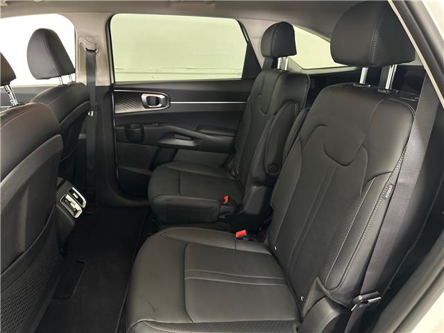 2026 Kia Sorento Hybrid EX (Stk: 43607LM) in Belleville - Image 9 of 29