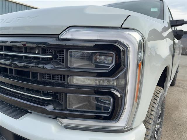 2026 Ford F-350 Platinum (Stk: 0T6128) in Kamloops - Image 8 of 25