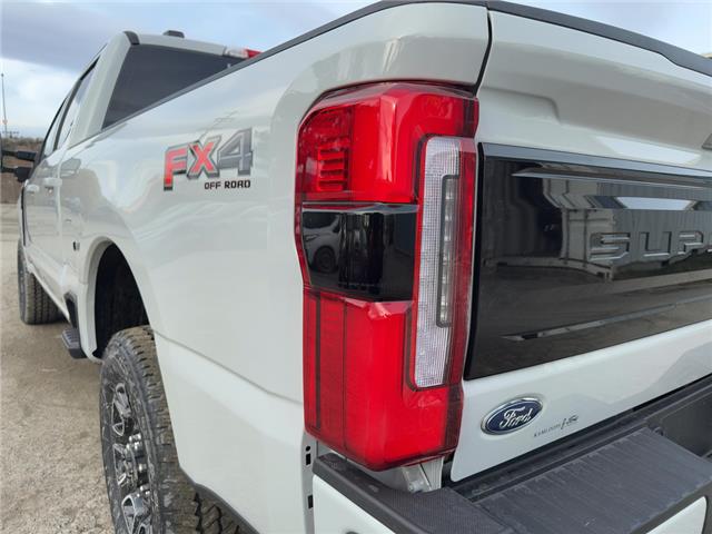 2026 Ford F-350 Platinum (Stk: 0T6128) in Kamloops - Image 11 of 25