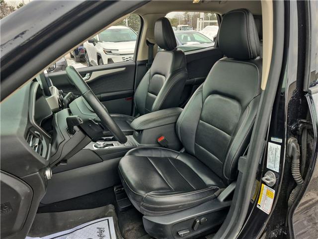 2020 Ford Escape SEL (Stk: 10U6452) in Markham - Image 11 of 31 2020 Ford Escape SEL (Stk: 10U6452) in Markham - Image 11 of 31