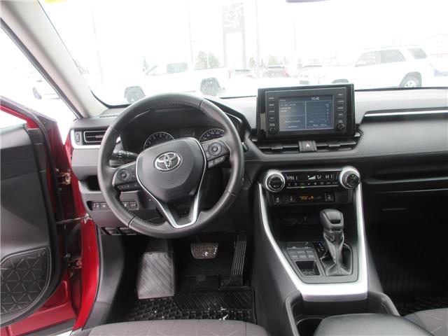 2020 Toyota RAV4 XLE (Stk: 26106A) in Peterborough - Image 13 of 27 2020 Toyota RAV4 XLE (Stk: 26106A) in Peterborough - Image 13 of 27