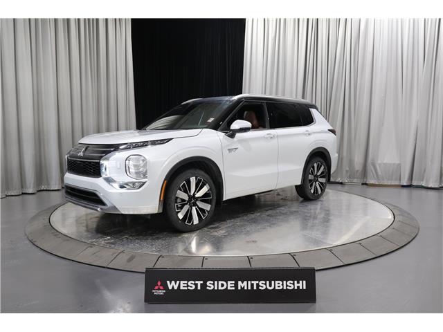 2026 Mitsubishi Outlander Plug-In Hybrid GT (Stk: P26356) in Edmonton - Image 3 of 34
