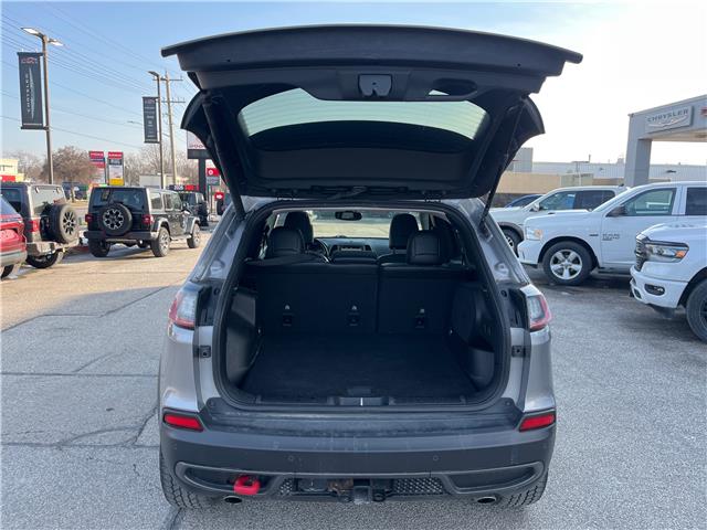 2021 Jeep Cherokee Trailhawk (Stk: 05916H) in Sarnia - Image 24 of 25 2021 Jeep Cherokee Trailhawk (Stk: 05916H) in Sarnia - Image 24 of 25