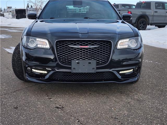 2022 Chrysler 300 S (Stk: J25112-2) in Brandon - Image 3 of 21