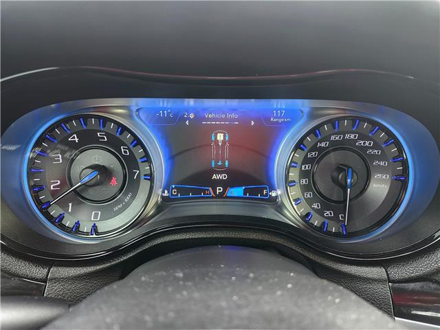 2022 Chrysler 300 S (Stk: J25112-2) in Brandon - Image 12 of 21