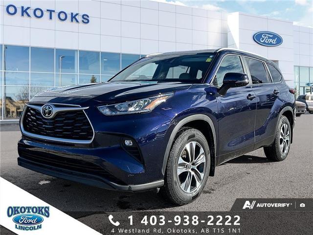 2023 Toyota Highlander LE (Stk: TK-1016A) in Okotoks - Image 1 of 23