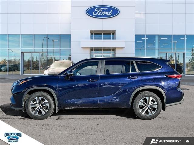 2023 Toyota Highlander LE (Stk: TK-1016A) in Okotoks - Image 3 of 23