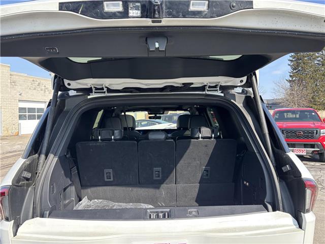 2025 Lincoln Navigator Reserve (Stk: P6966) in Brantford - Image 18 of 26