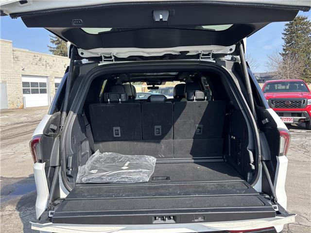 2025 Lincoln Navigator Reserve (Stk: P6966) in Brantford - Image 19 of 26