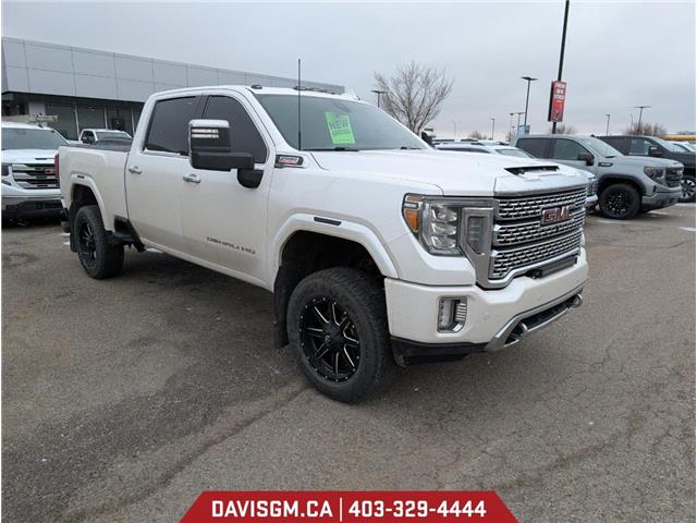 2020 GMC Sierra 3500HD Denali (Stk: 303019) in Lethbridge - Image 3 of 15