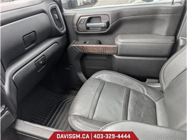 2020 GMC Sierra 3500HD Denali (Stk: 303019) in Lethbridge - Image 13 of 15
