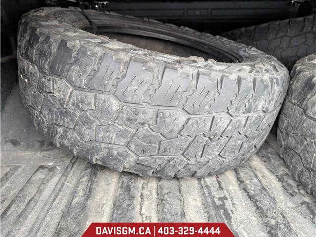 2020 GMC Sierra 3500HD Denali (Stk: 303019) in Lethbridge - Image 15 of 15