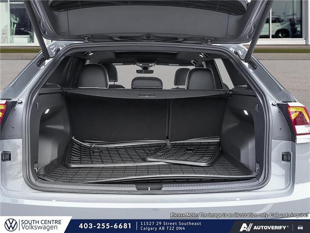 2026 Volkswagen Atlas Cross Sport 2.0 TSI Execline (Stk: SV5219) in Calgary - Image 7 of 25
