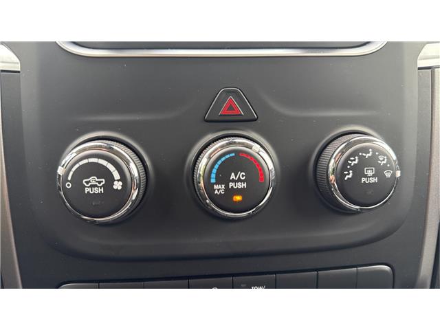 2023 RAM 1500 Classic SLT (Stk: 1366) in Kamloops - Image 28 of 31