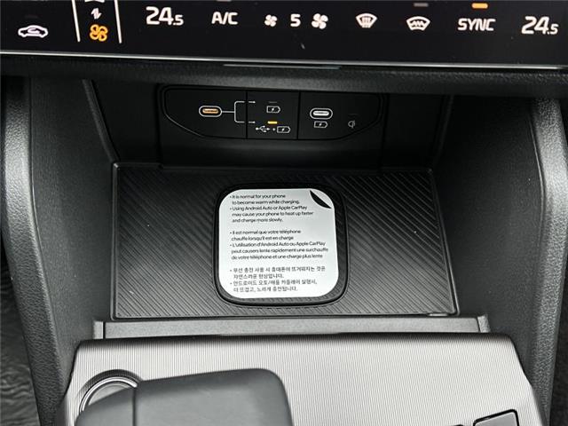 2026 Kia Sportage EX Premium w/Red Interior (Stk: S26271) in Stratford - Image 14 of 29