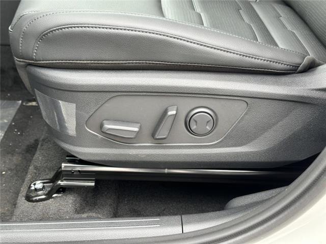 2026 Kia Sportage EX Premium w/Red Interior (Stk: S26271) in Stratford - Image 23 of 29