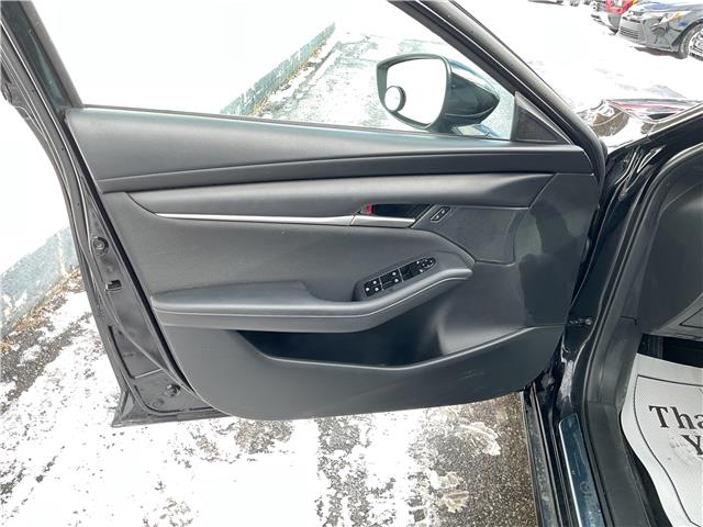 2023 Mazda Mazda3 Sport GX (Stk: 260139) in Kingston - Image 16 of 21