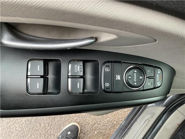 2018 Kia Sedona (Stk: 251535A) in Ottawa Central - Image 30 of 32 2018 Kia Sedona (Stk: 251535A) in Ottawa Central - Image 30 of 32