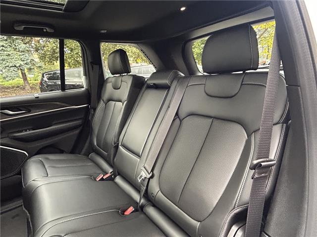 2025 Jeep Grand Cherokee Limited (Stk: 25-0150) in Toronto - Image 7 of 17